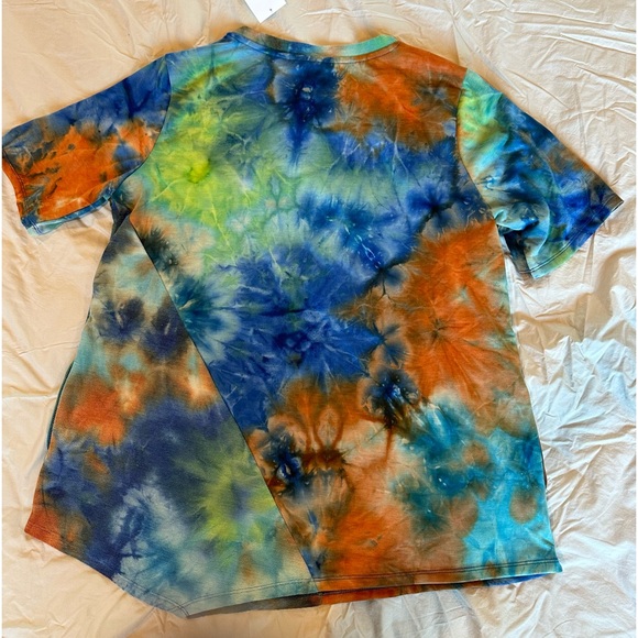 Womens Logo Lounge Tie Die Shirt.  Very Cozy with cute side pockets.  Never worn - Picture 5 of 13